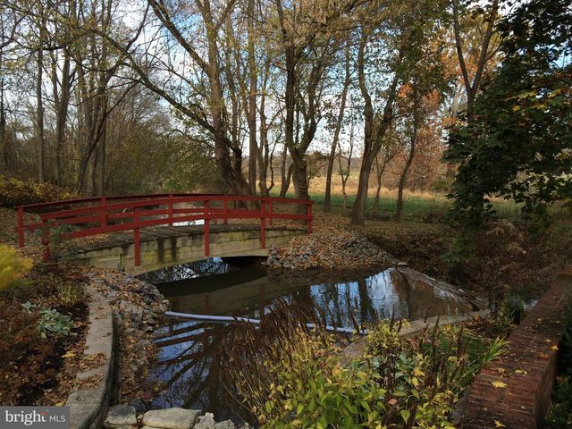 6517 KABLETOWN RD, Charles Town, WV 25414