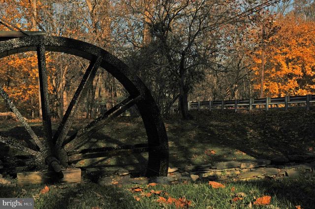 6517 KABLETOWN RD, Charles Town, WV 25414