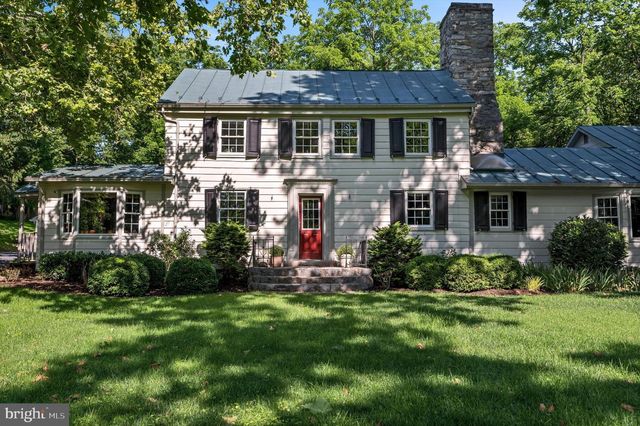 6517 KABLETOWN RD, Charles Town, WV 25414