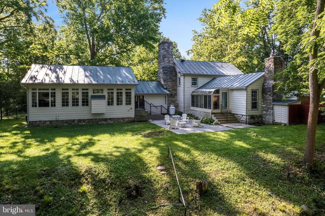 6517 KABLETOWN RD, Charles Town, WV 25414