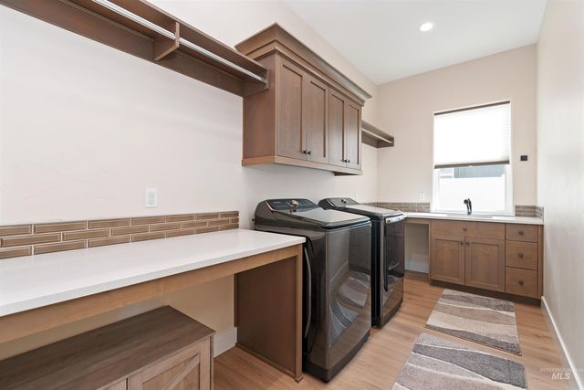 9351 W Sooty Grouse Ct, Boise, ID 83714