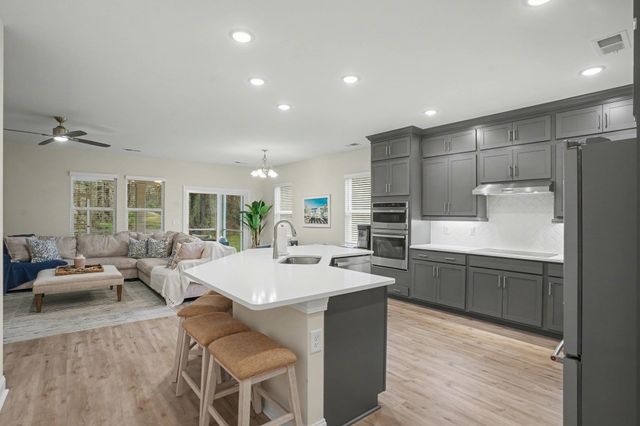 519 Beckham Ct., Murrells Inlet, SC 29576