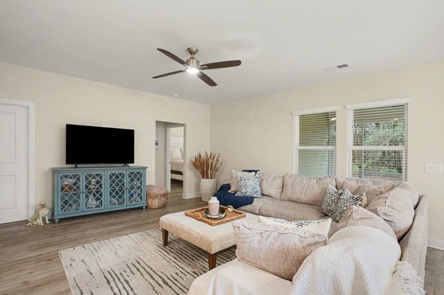 519 Beckham Ct., Murrells Inlet, SC 29576