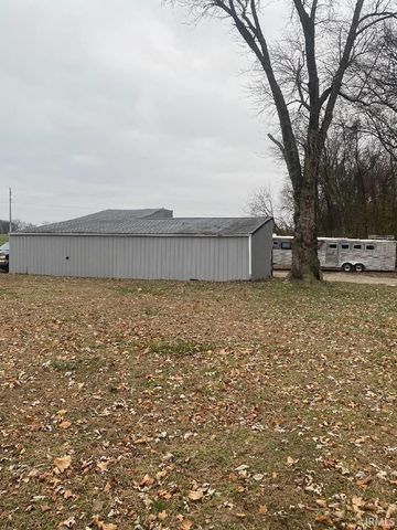 10489 W 750 S Road, Owensville, IN 47665