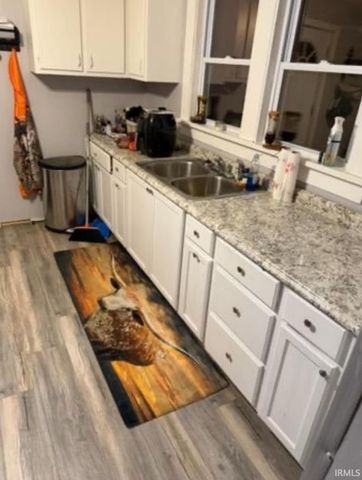 10489 W 750 S Road, Owensville, IN 47665