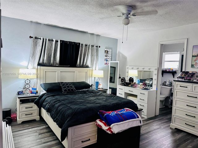 6631 NW 84th St, Tamarac, FL 33321