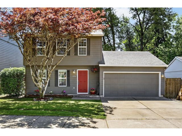 604 W SHERIDAN St, Newberg, OR 97132
