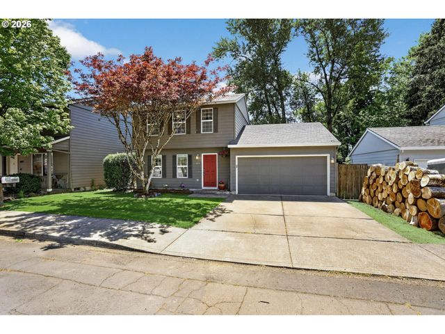 604 W SHERIDAN St, Newberg, OR 97132