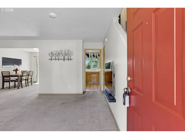 604 W SHERIDAN St, Newberg, OR 97132
