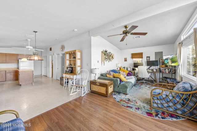 21 S Dayton Drive, Little Egg Harbor, NJ 08087