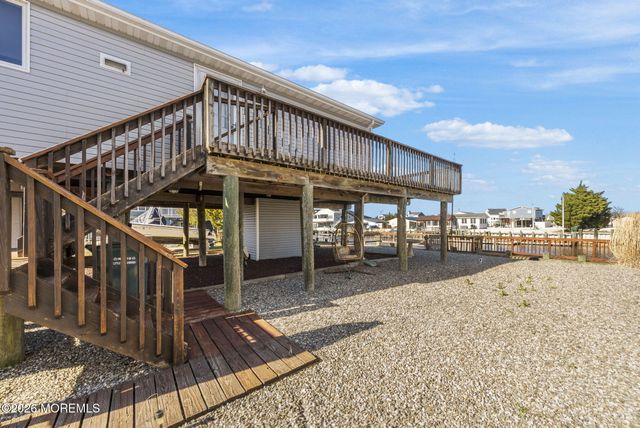 21 S Dayton Drive, Little Egg Harbor, NJ 08087