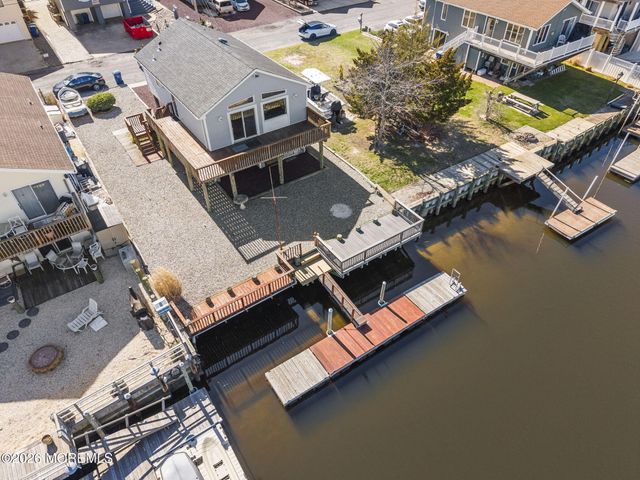 21 S Dayton Drive, Little Egg Harbor, NJ 08087