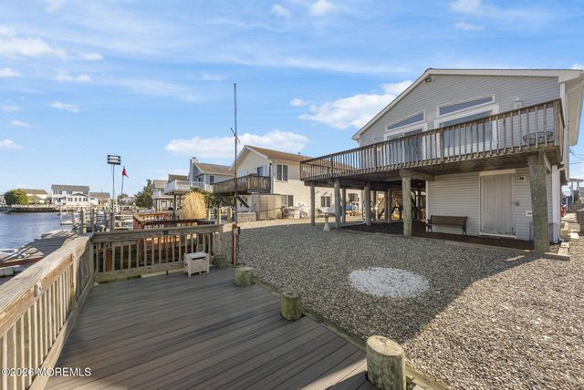 21 S Dayton Drive, Little Egg Harbor, NJ 08087