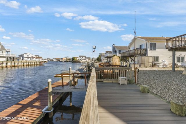 21 S Dayton Drive, Little Egg Harbor, NJ 08087