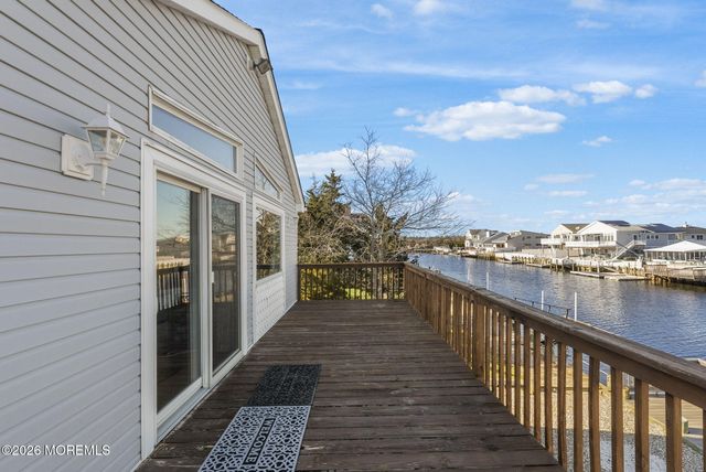 21 S Dayton Drive, Little Egg Harbor, NJ 08087