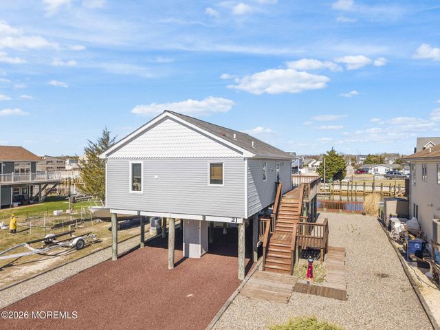 21 S Dayton Drive, Little Egg Harbor, NJ 08087