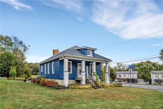 10149 WASHINGTON AVE., North Huntingdon, PA 15642