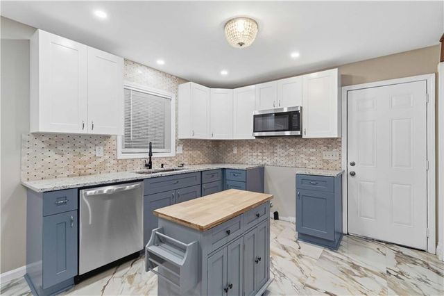 2953 MEADOWVIEW Drive SE, Atlanta, GA 30316