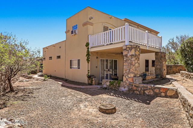 6752 Camino Blanco, Las Cruces, NM 88007