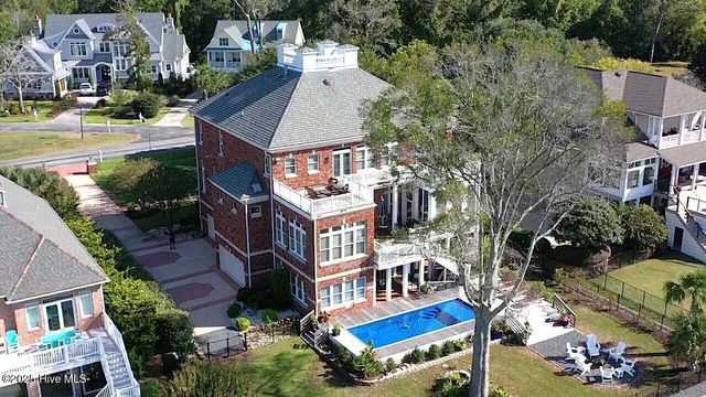 2775 Pinecrest Drive SE, Boiling Spring Lakes, NC 28461