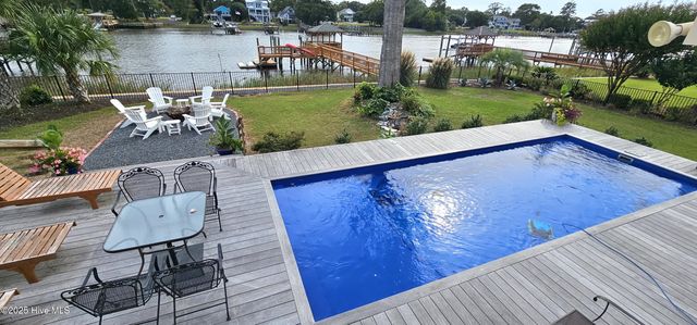 2775 Pinecrest Drive SE, Boiling Spring Lakes, NC 28461