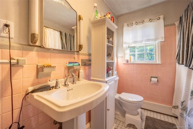 1561-1565 Route 376, Wappingers Falls, NY 12590