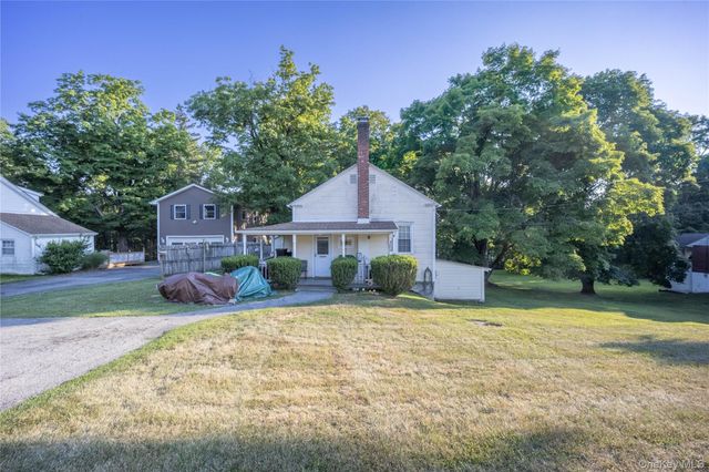 1561-1565 Route 376, Wappingers Falls, NY 12590
