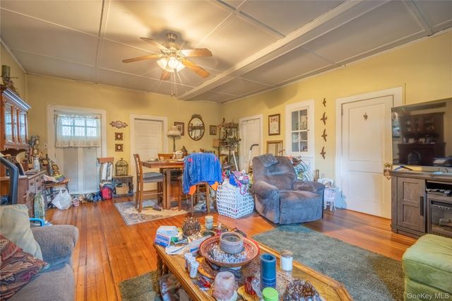 1561-1565 Route 376, Wappingers Falls, NY 12590