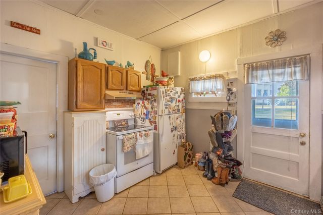 1561-1565 Route 376, Wappingers Falls, NY 12590