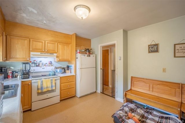 1561-1565 Route 376, Wappingers Falls, NY 12590