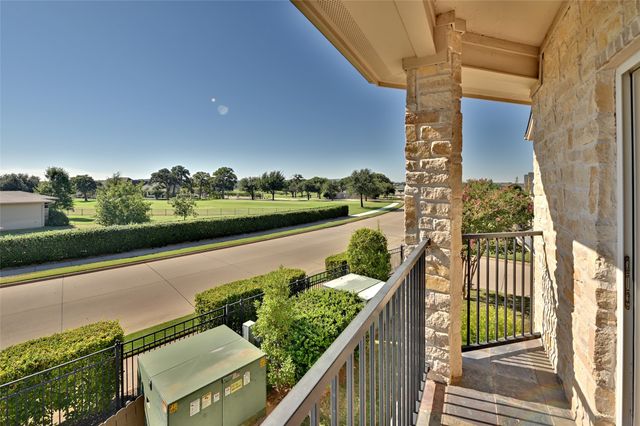 2541 Vineyard Drive, Granbury, TX 76048