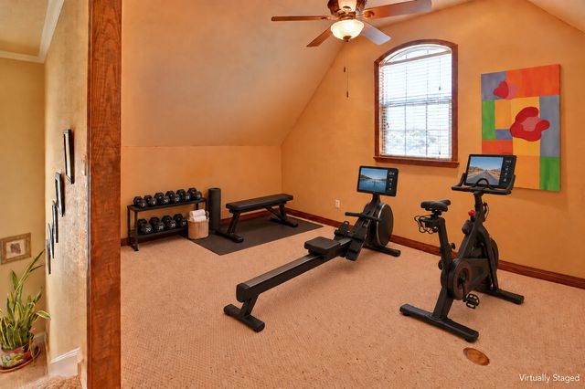 2541 Vineyard Drive, Granbury, TX 76048