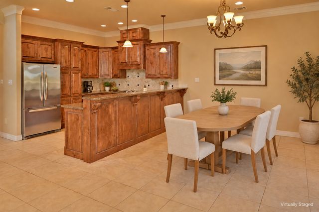 2541 Vineyard Drive, Granbury, TX 76048