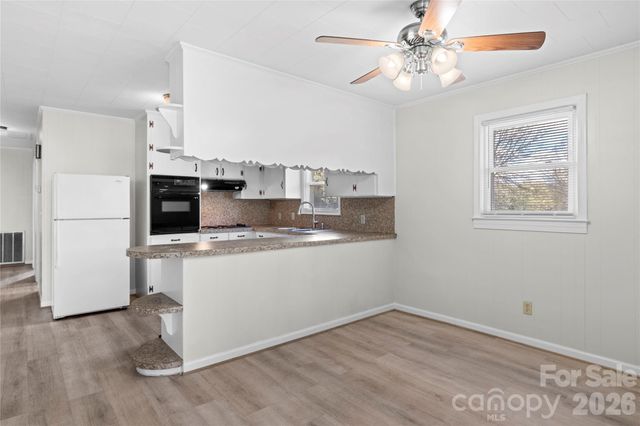 610 Nc 67 Highway, Boonville, NC 27011