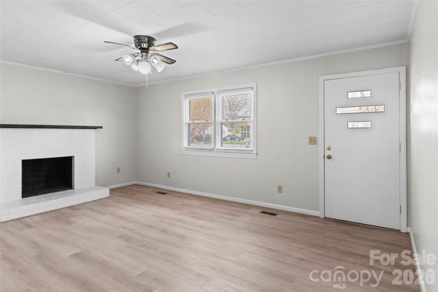 610 Nc 67 Highway, Boonville, NC 27011