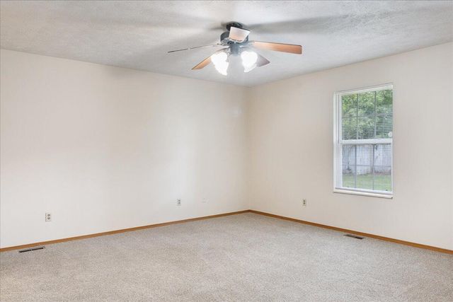 2830 N Washington Avenue, Springfield, MO 65803