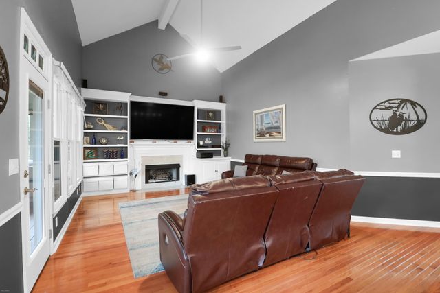 2713 Gaston Gate, Mount Pleasant, SC 29466