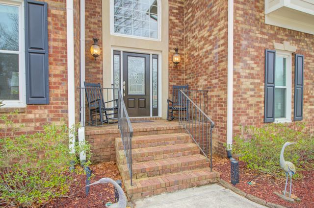 2713 Gaston Gate, Mount Pleasant, SC 29466