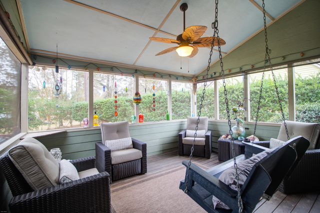 2713 Gaston Gate, Mount Pleasant, SC 29466