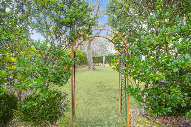 2713 Gaston Gate, Mount Pleasant, SC 29466