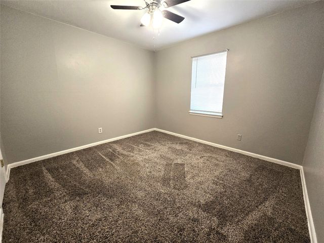 604 E 4th Street, Weatherford, TX 76086