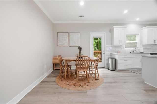 3355 Hillside Drive, Snellville, GA 30078