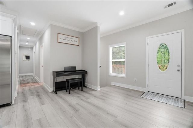 3355 Hillside Drive, Snellville, GA 30078
