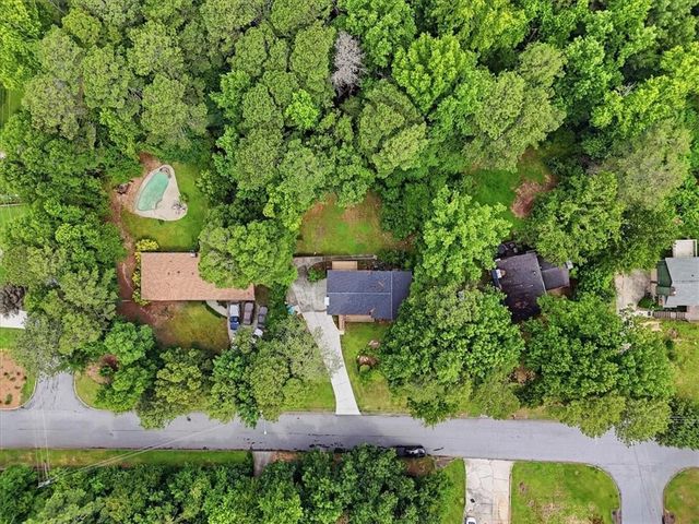 3355 Hillside Drive, Snellville, GA 30078