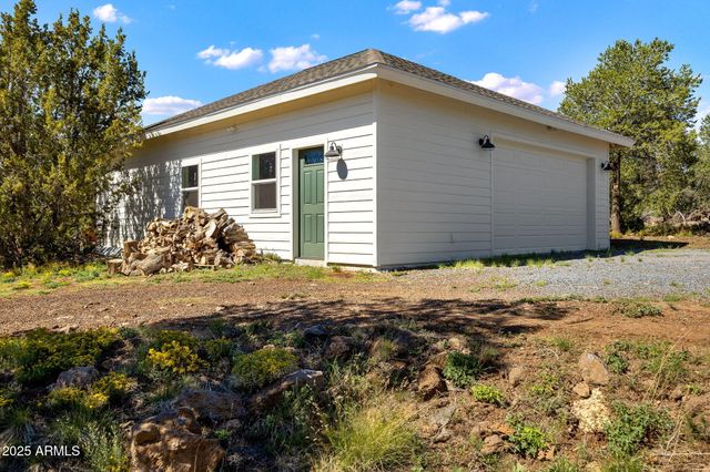 70 CR N3077 --, Vernon, AZ 85940