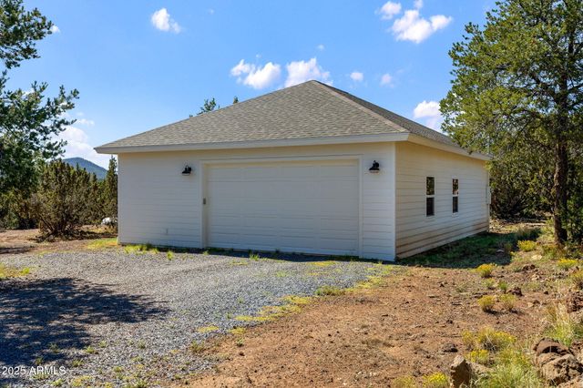 70 CR N3077 --, Vernon, AZ 85940