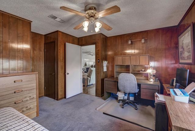 1120 Redfish Street, Bayou Vista, TX 77563