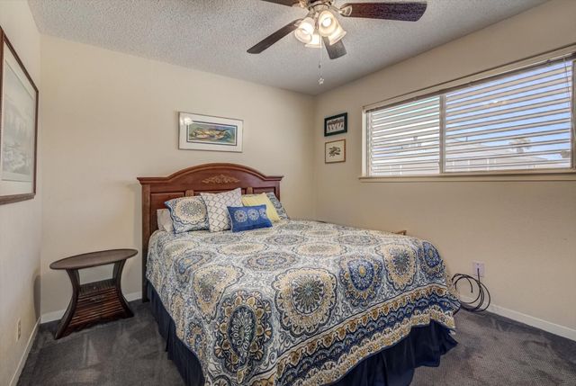 1120 Redfish Street, Bayou Vista, TX 77563