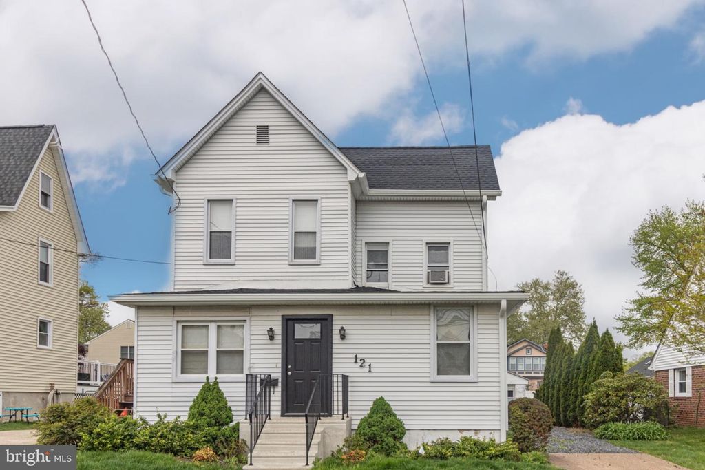 121 EMERALD AVE, Haddon Township, NJ 08108