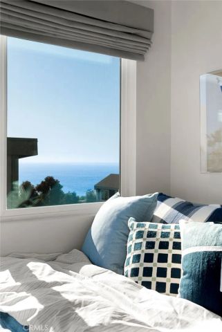 31964 10th Avenue, Laguna Beach, CA 92651
